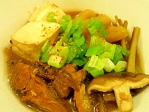 さば味噌煮缶と豆腐、根菜の煮物